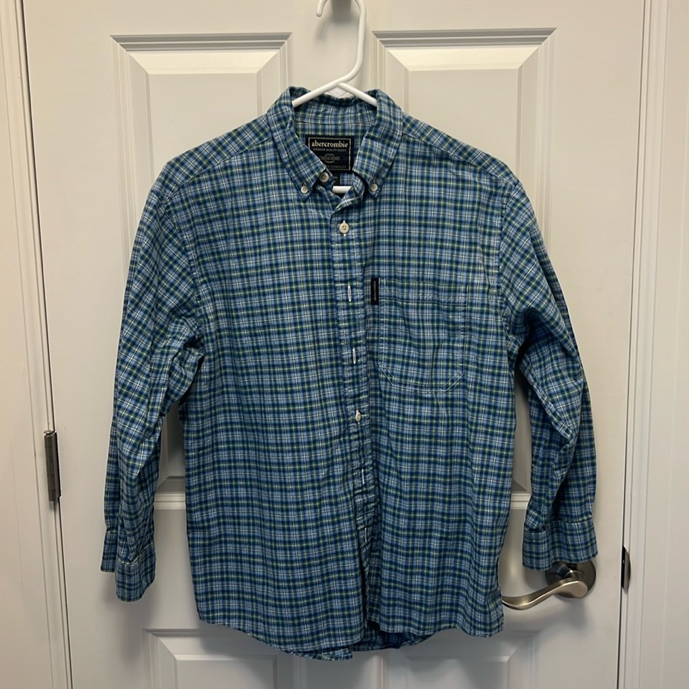 Abercrombie kids button down shirt- boys L